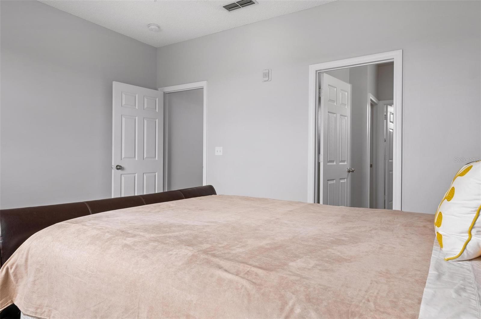5681 Bentgrass Dr #204 Property Photo 19