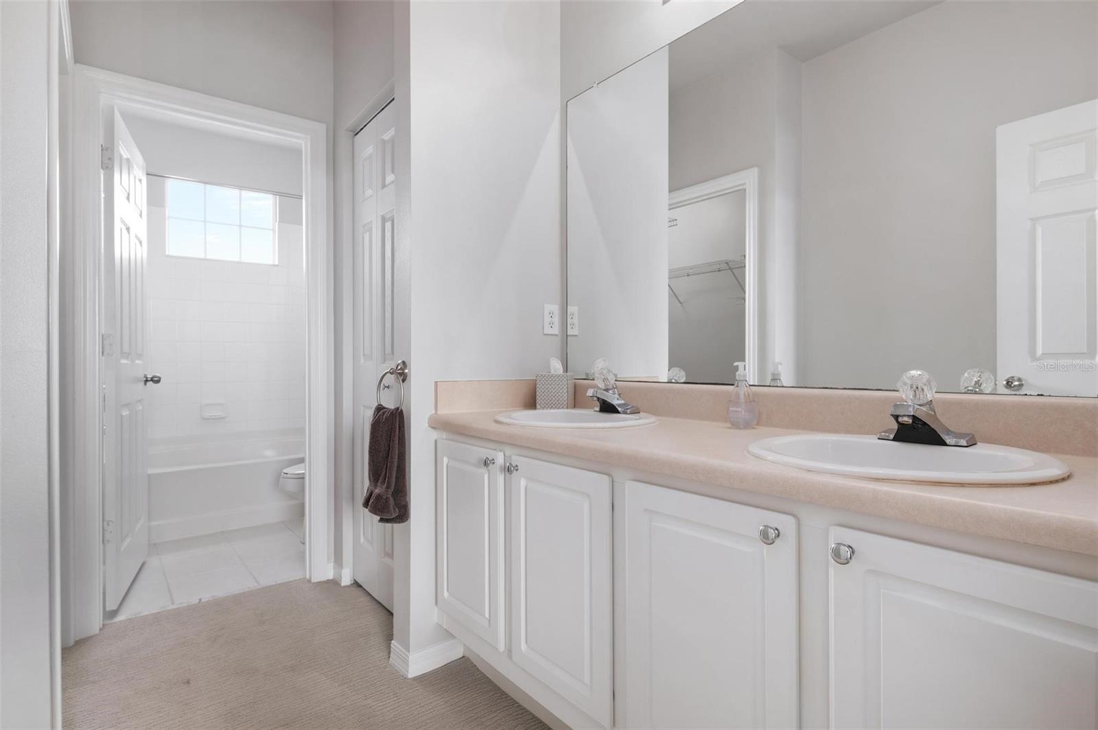 5681 Bentgrass Dr #204 Property Photo 22
