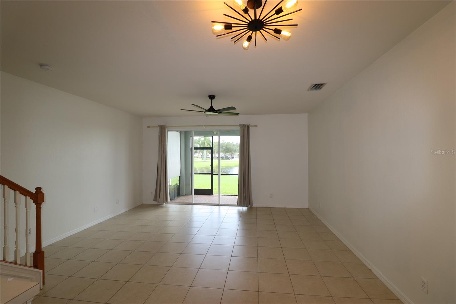 5166 Shell Mound Cir Property Photo 6