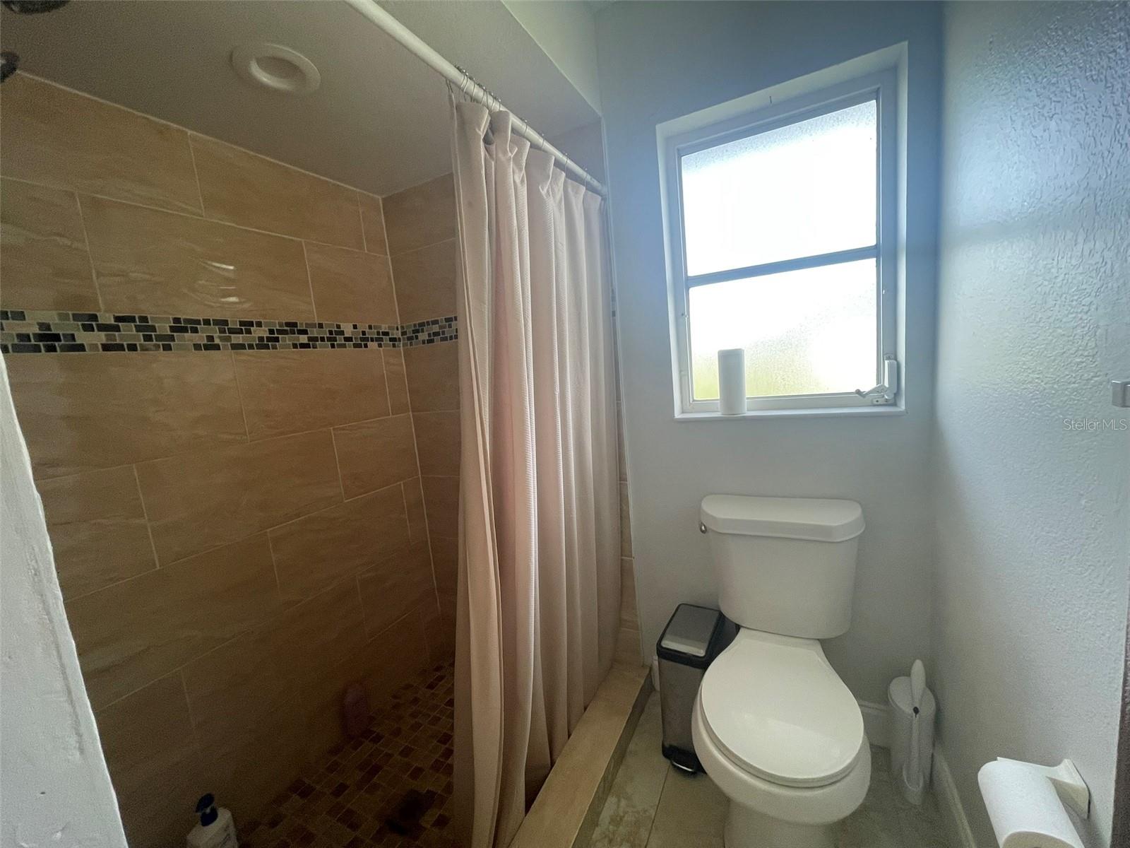 10601 Ayear Rd Property Photo 10