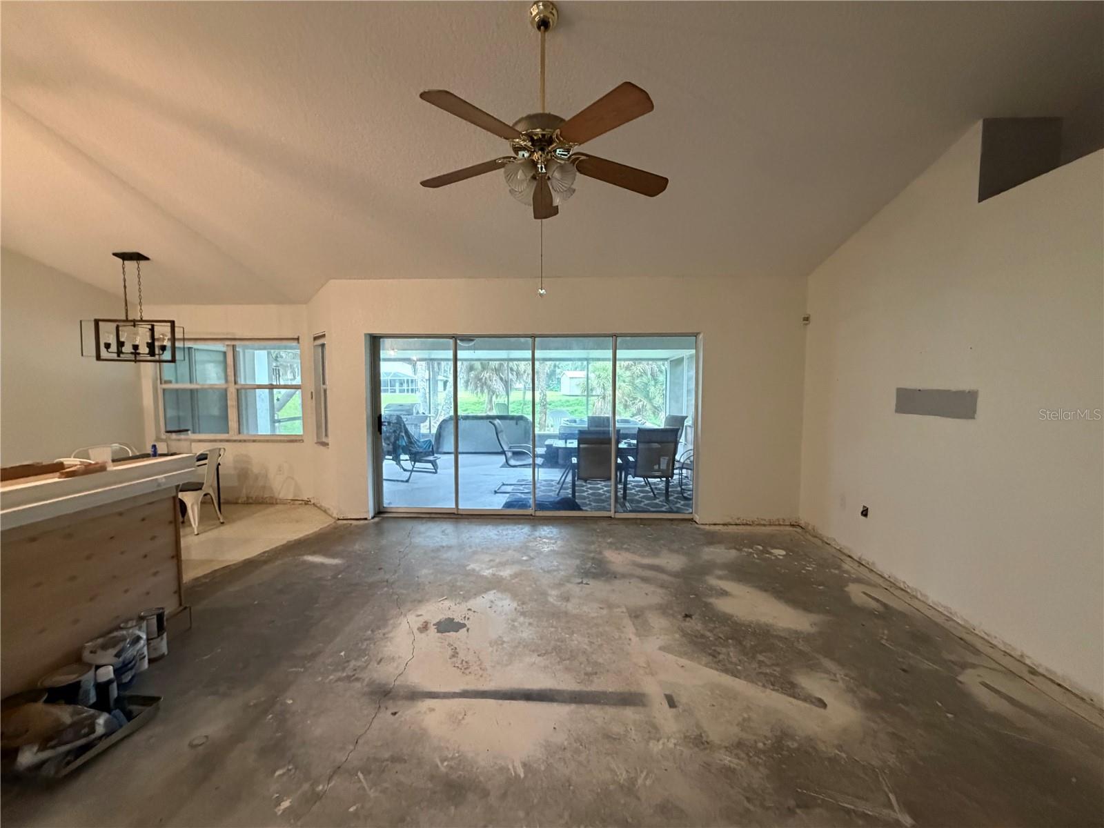 5264 Brickell Dr Property Photo 7