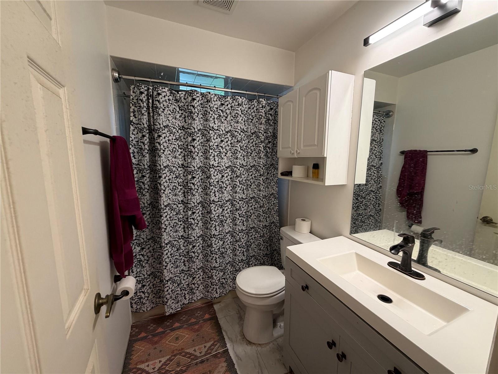5264 Brickell Dr Property Photo 8