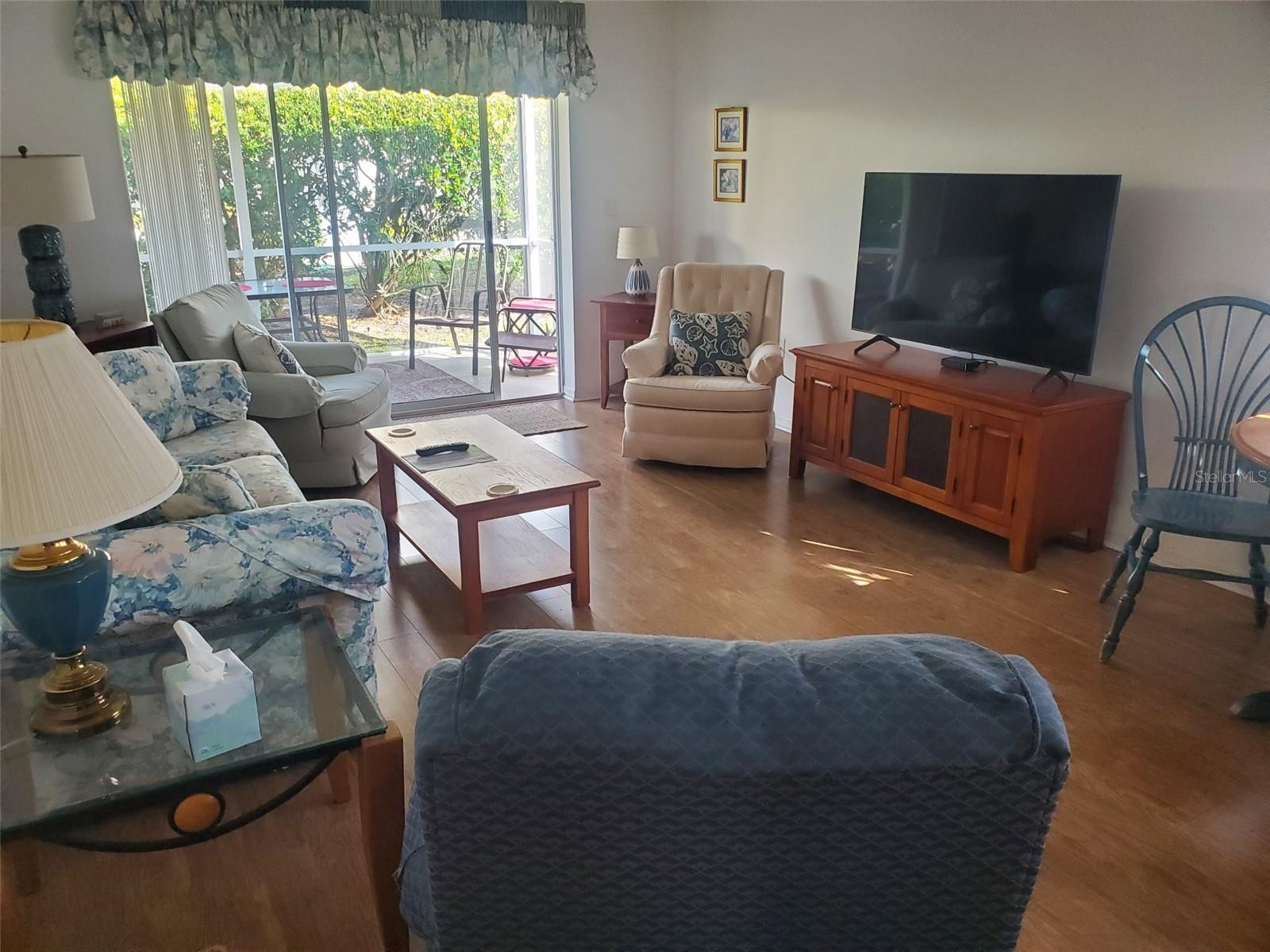 A4703503 Property Photo 3