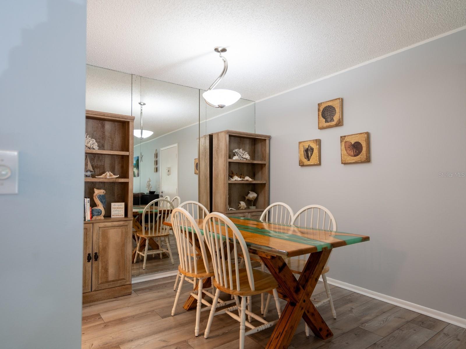 3255 Beneva Rd #201 Property Photo 4