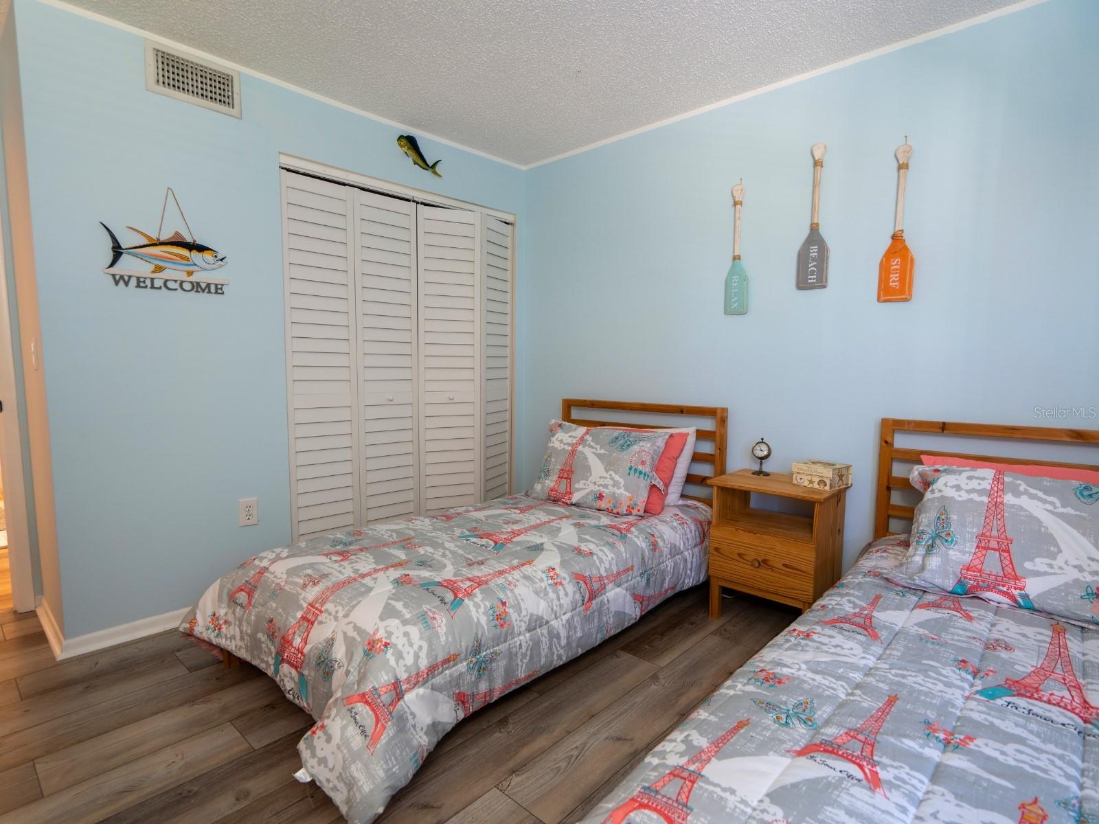 3255 Beneva Rd #201 Property Photo 9
