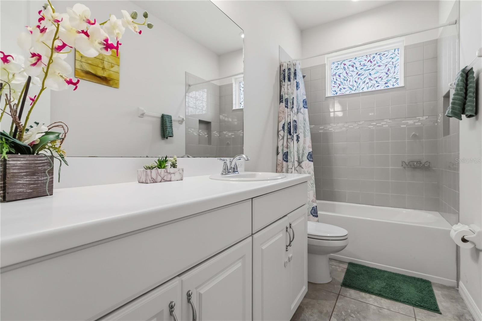 5517 Summit Gln Property Photo 13