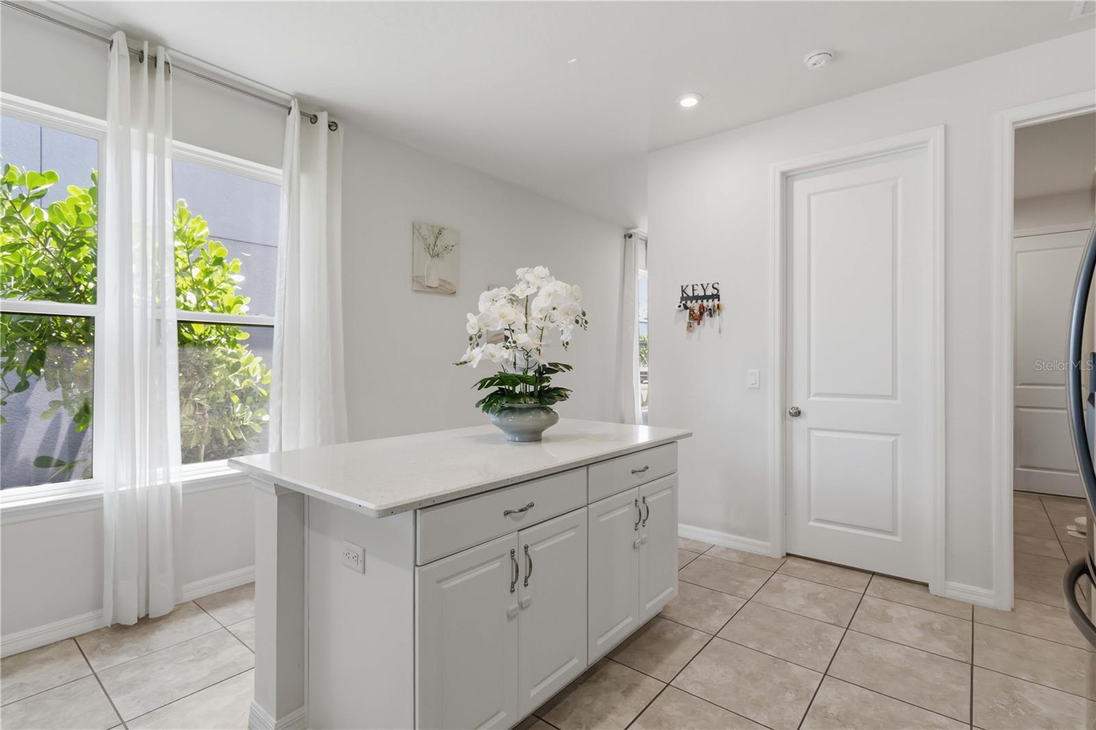 5517 Summit Gln Property Photo 19