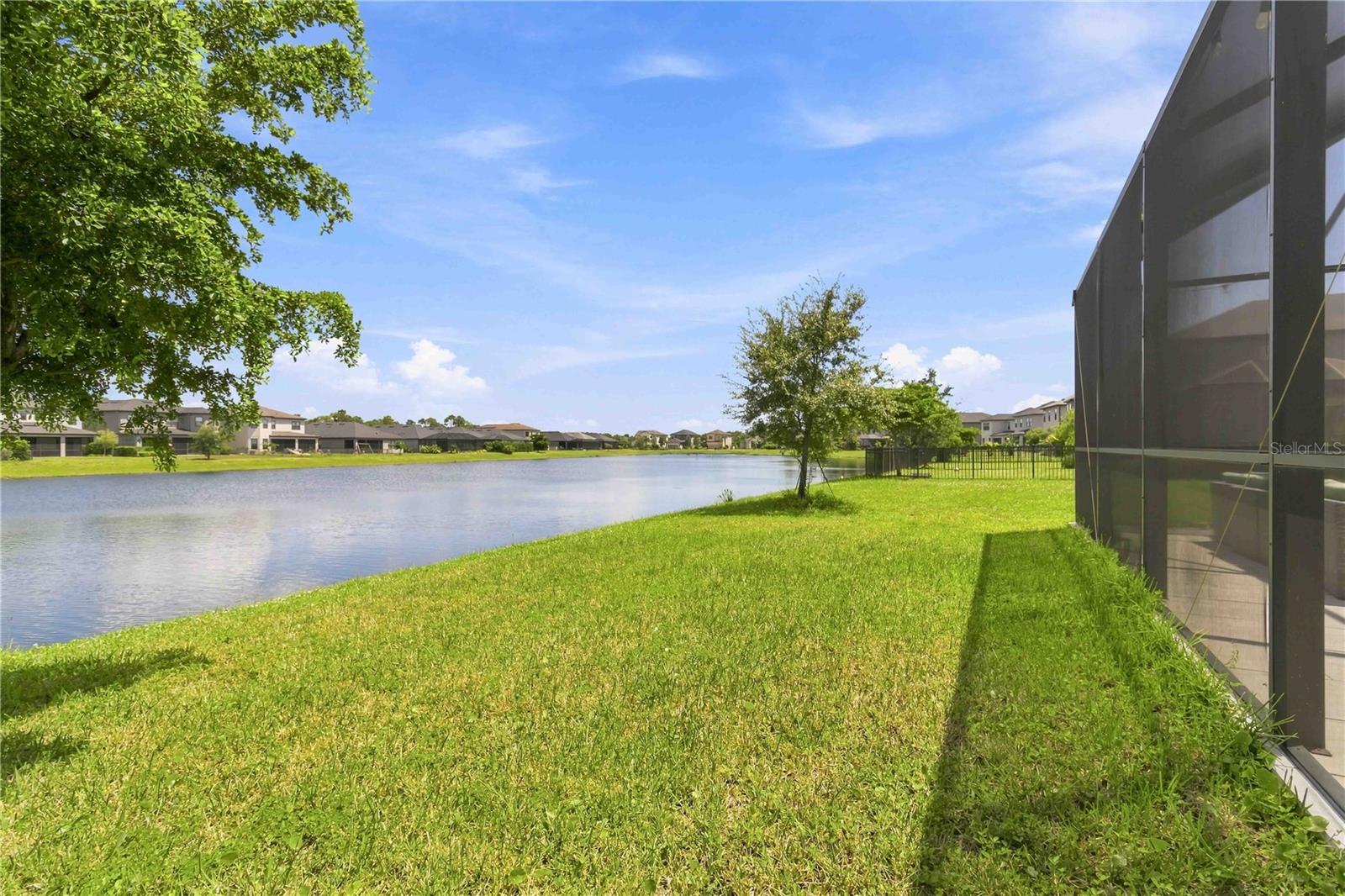 5517 Summit Gln Property Photo 37