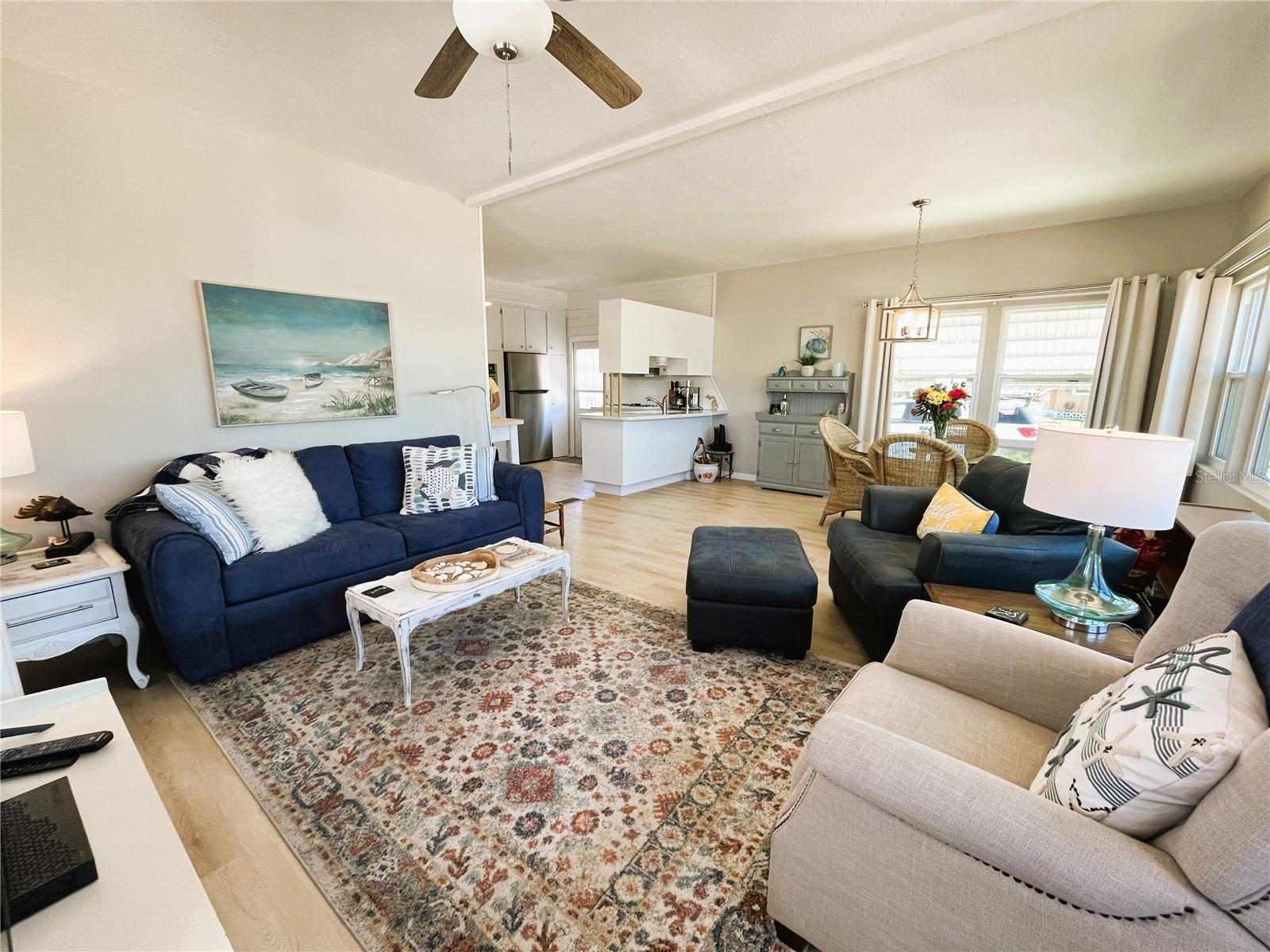 6621 Marina Dr Property Photo 7