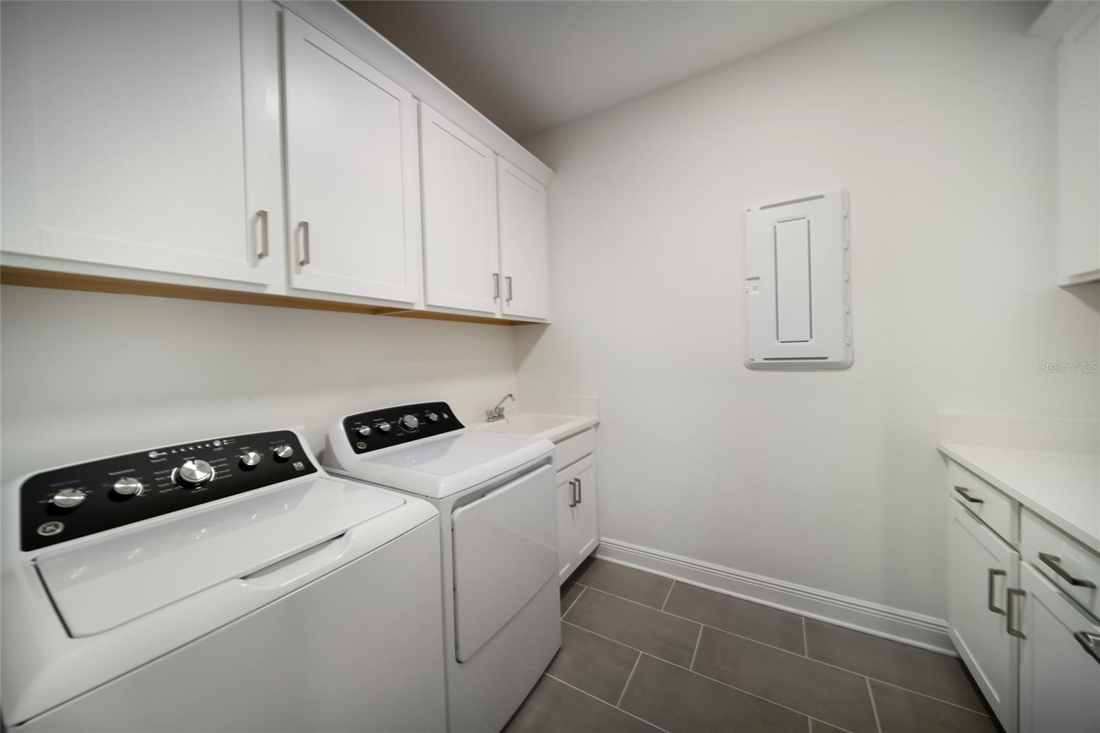 4811 Honey Dew Ln Property Photo 11