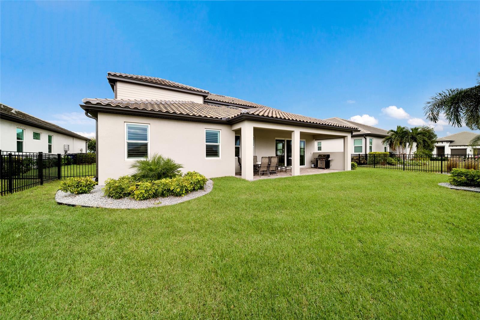 4811 Honey Dew Ln Property Photo 40