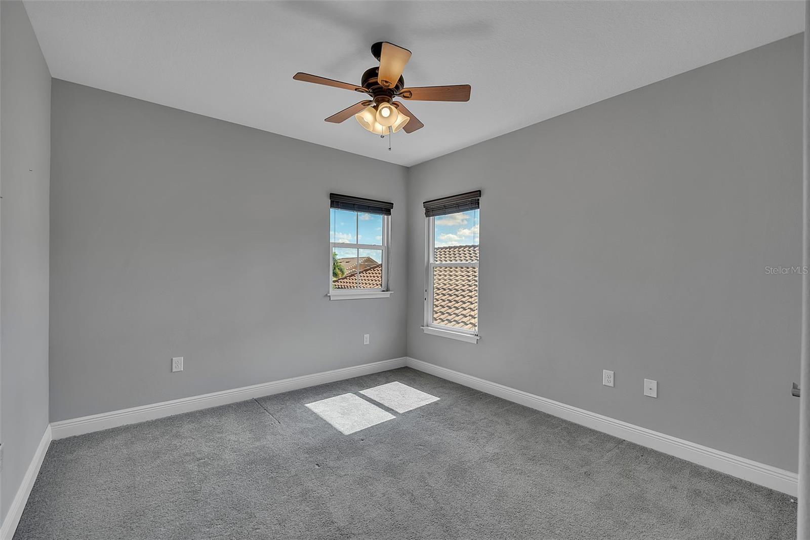 10310 Eastwood Dr Property Photo 35