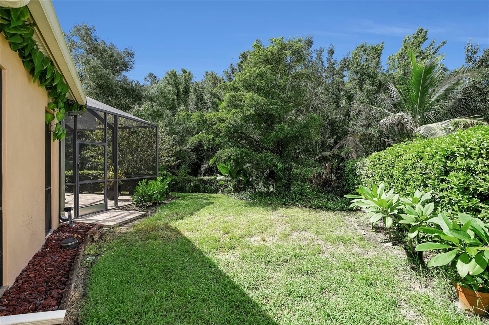 10310 Eastwood Dr Property Photo 46