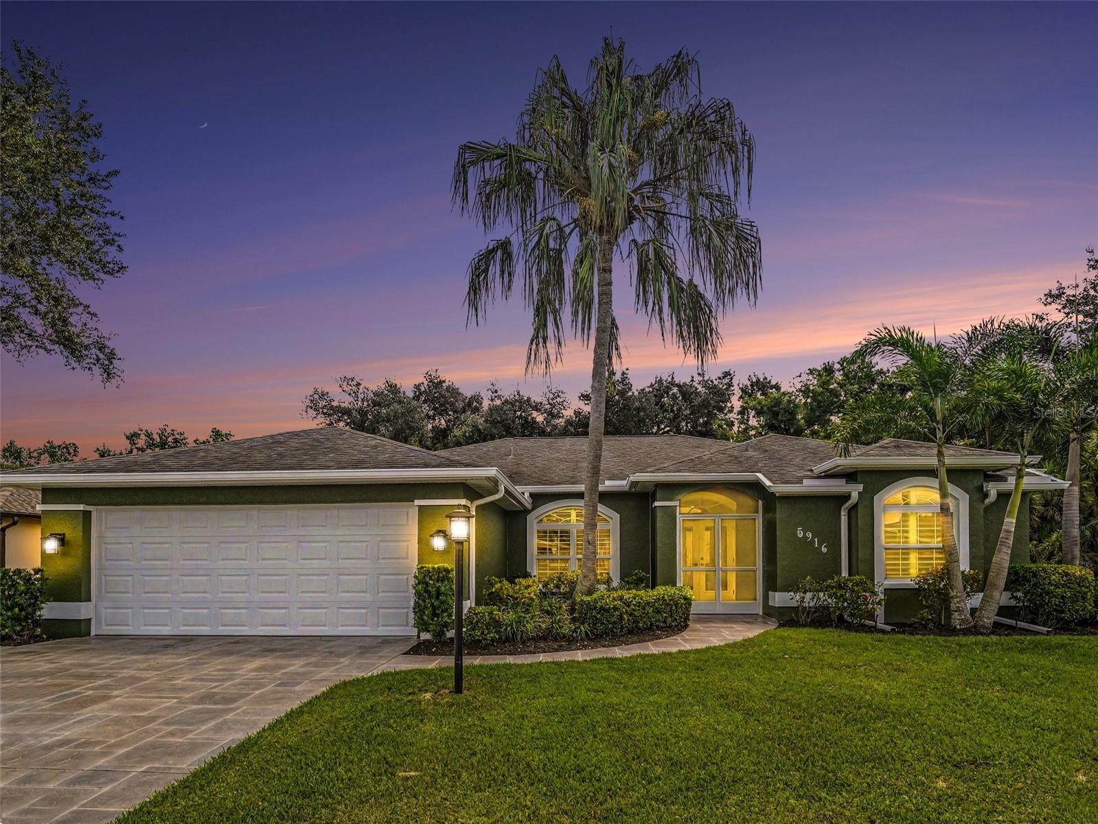 5916 68th Dr E Property Photo 1