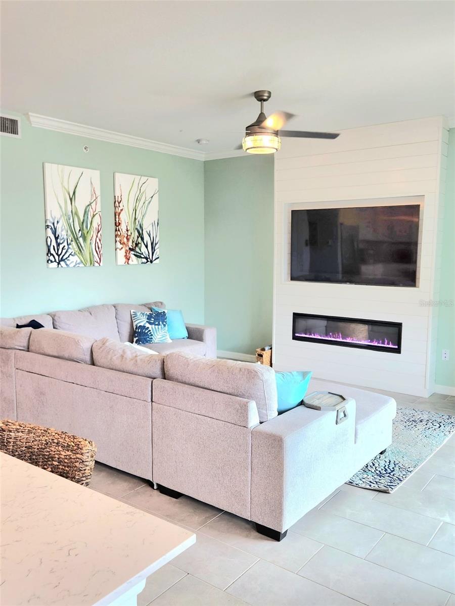 18114 Gawthrop Dr #103 Property Photo 5