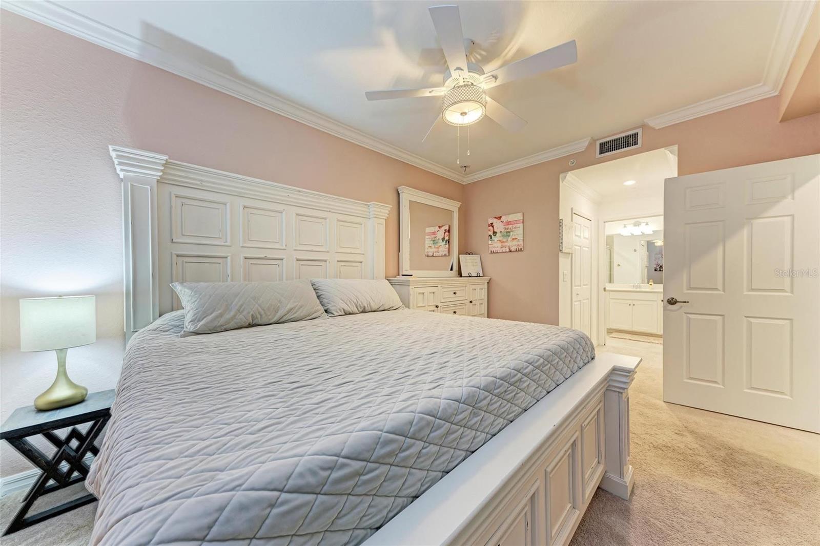 18114 Gawthrop Dr #103 Property Photo 11