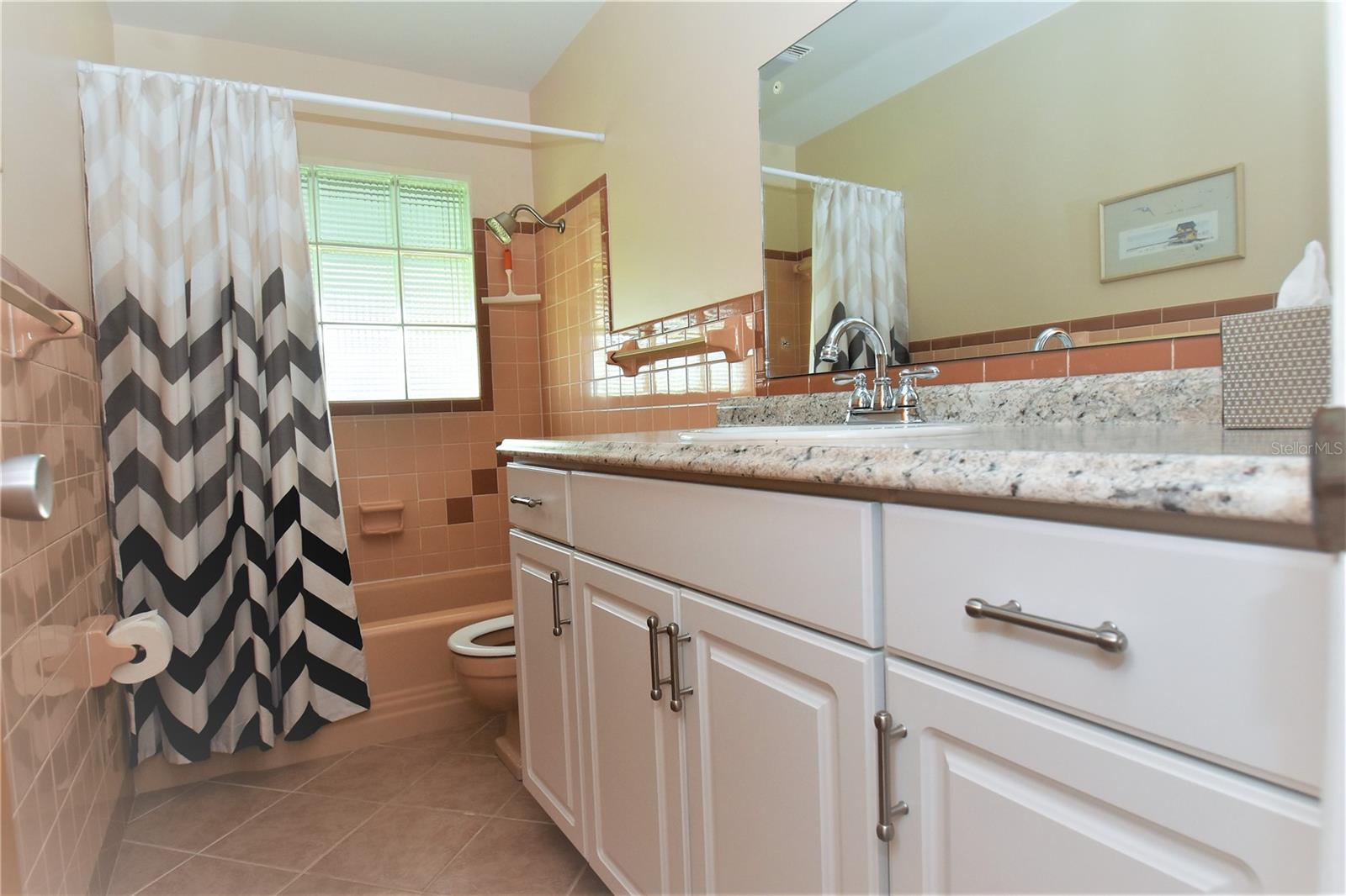 6611 Colonial Dr Property Photo 9