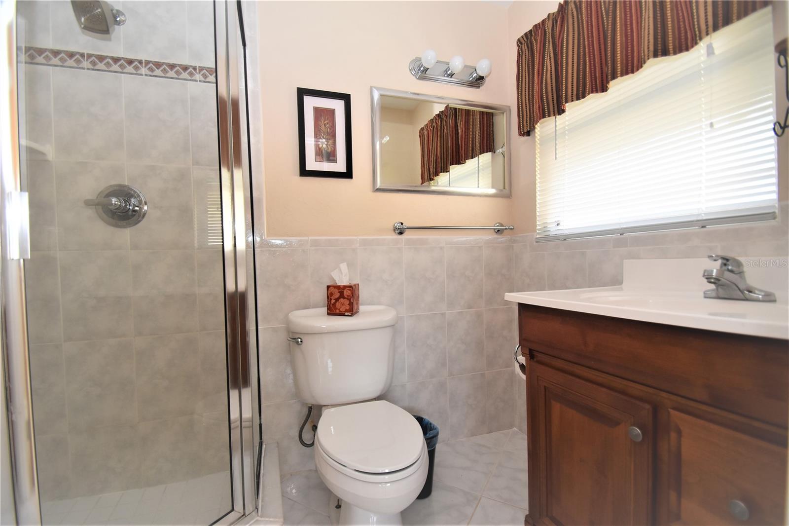 6611 Colonial Dr Property Photo 10