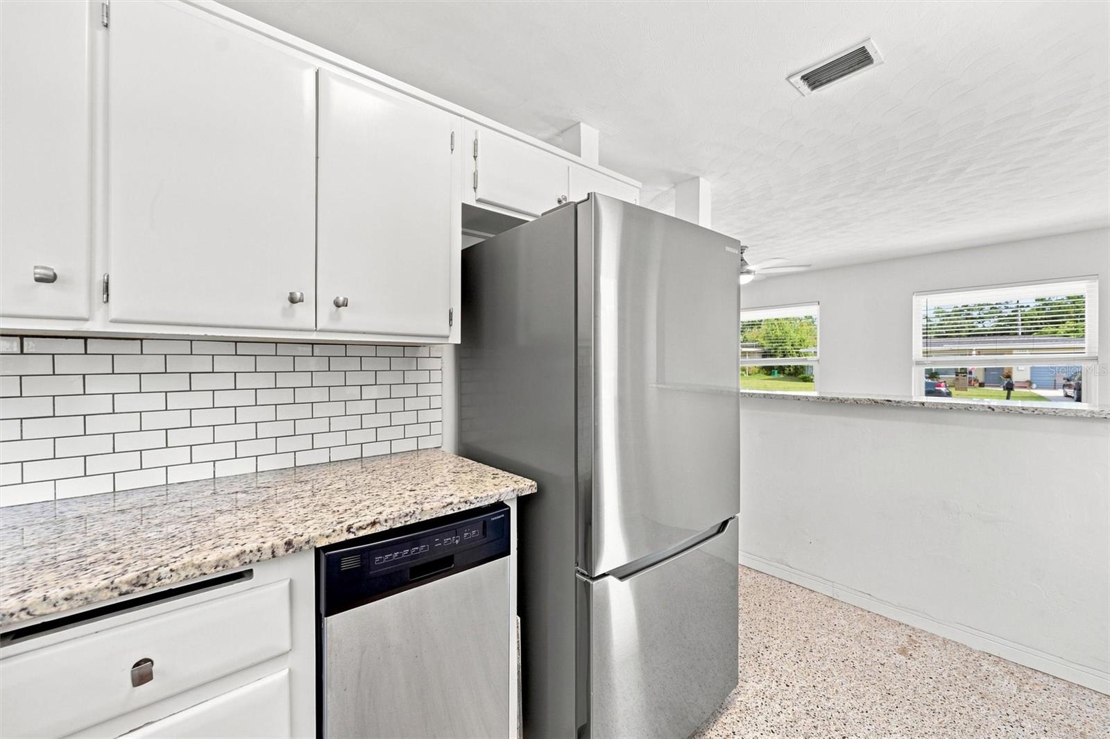 1906 15th Avenue Dr W Property Photo 9