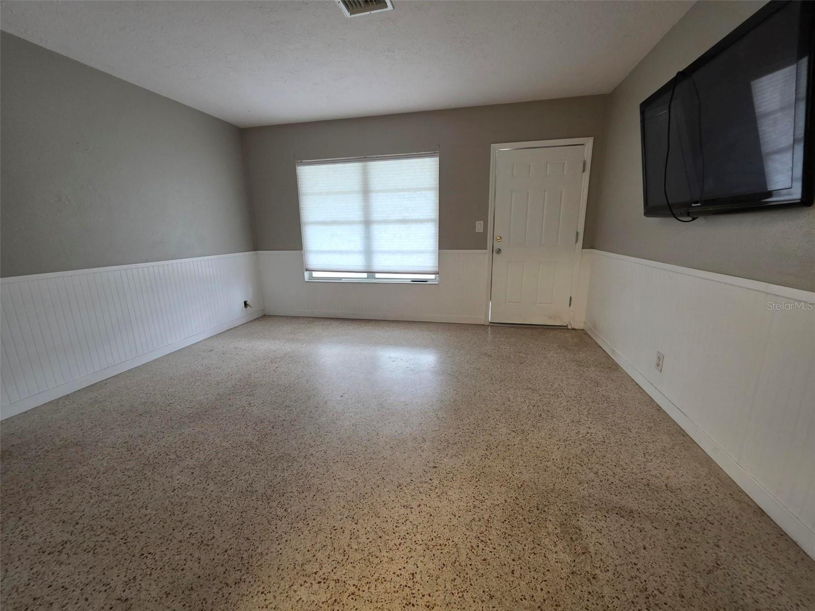 6344 Glencoe Ave Property Photo 9