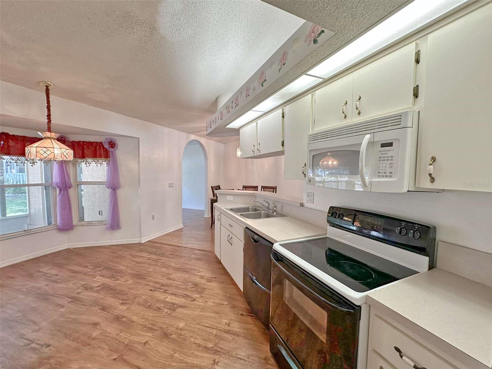 8421 Peoria St Property Photo 12