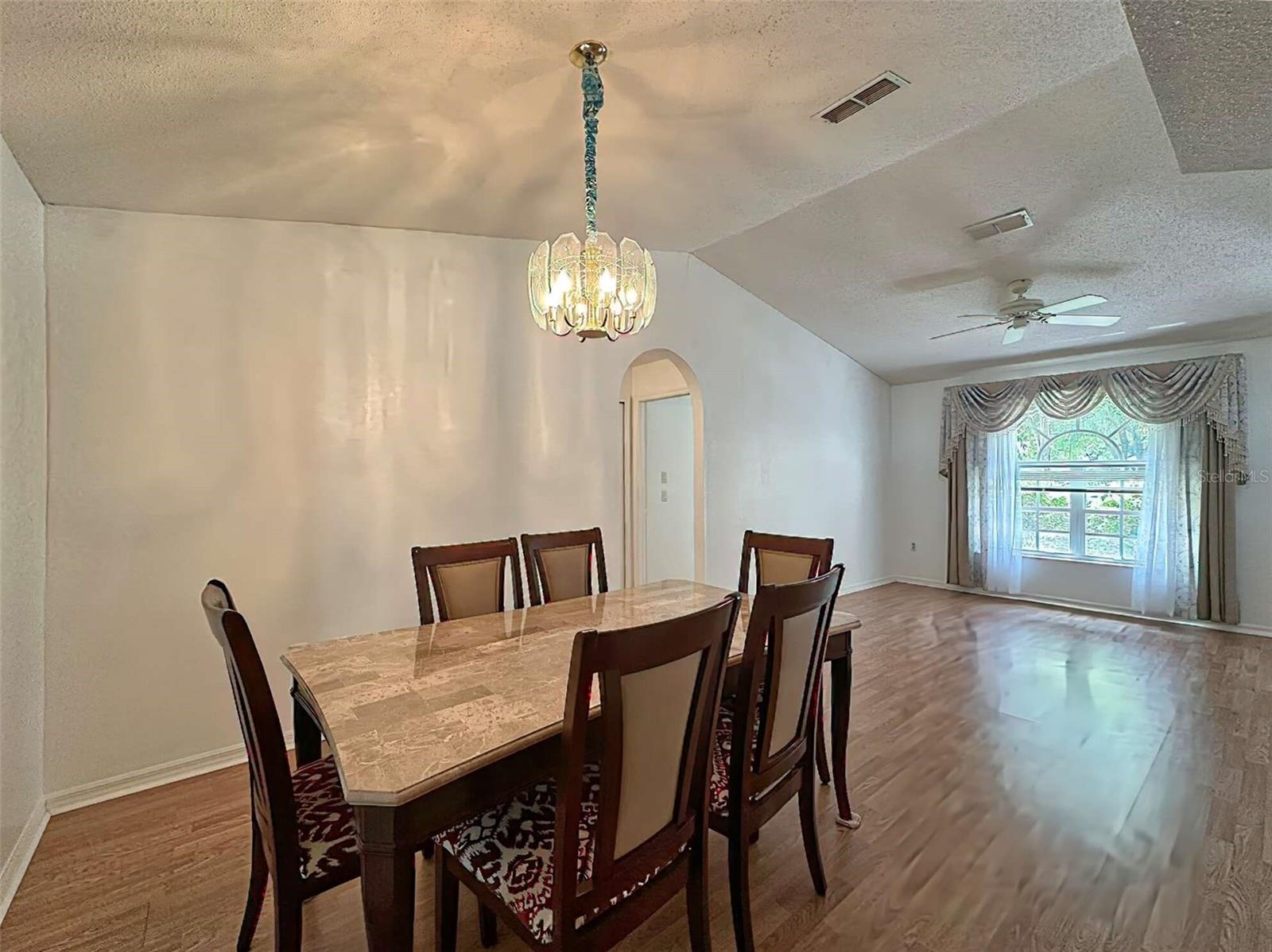 8421 Peoria St Property Photo 17