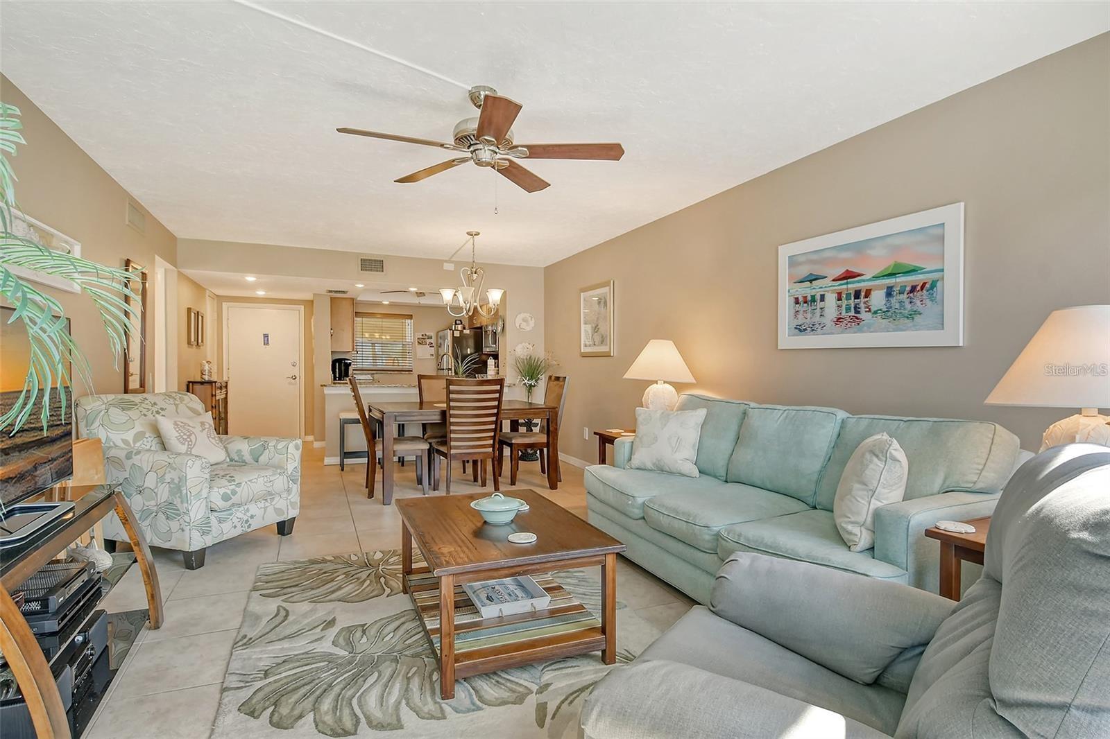 1300 N Portofino Dr #305 Property Photo 15