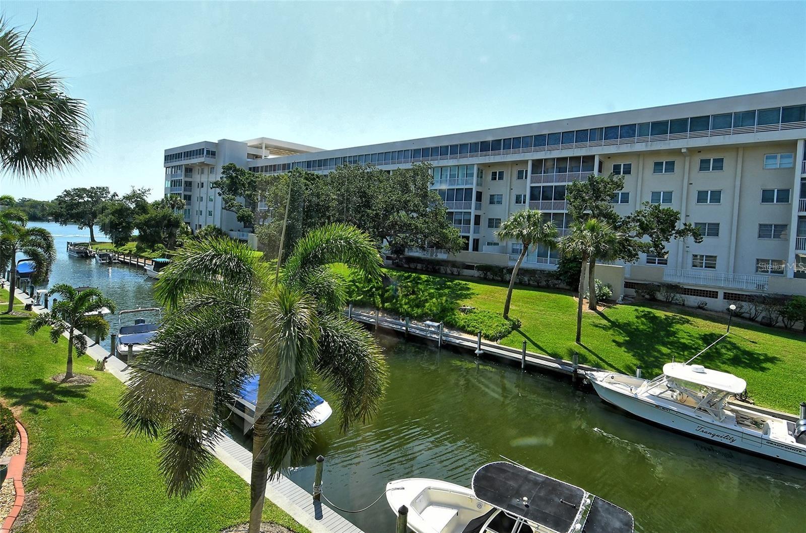 1300 N Portofino Dr #305 Property Photo 19