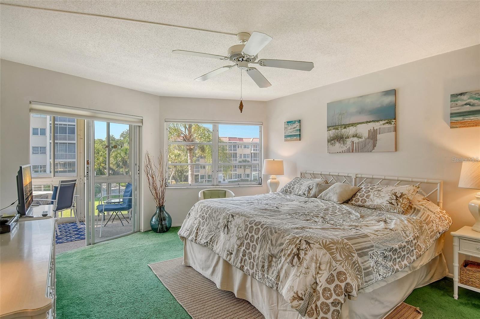 1300 N Portofino Dr #305 Property Photo 23