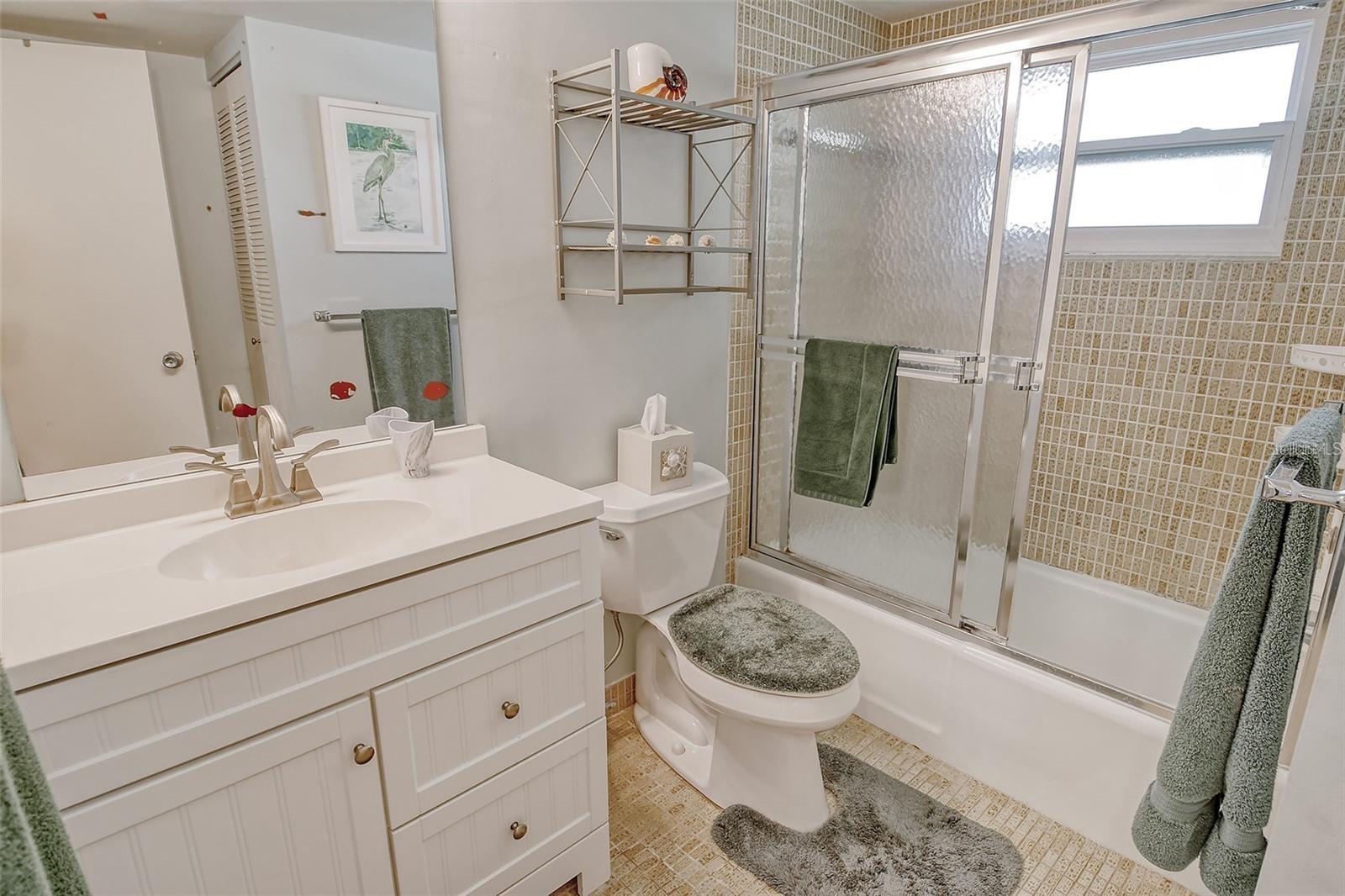 1300 N Portofino Dr #305 Property Photo 27