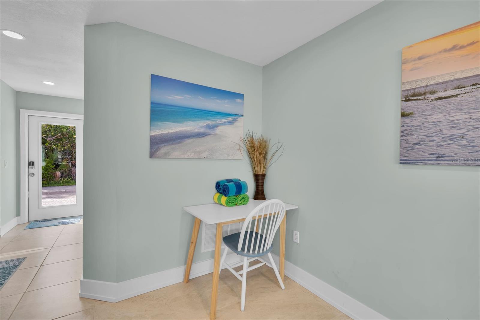713 Saint Judes Dr S #2 Property Photo 15