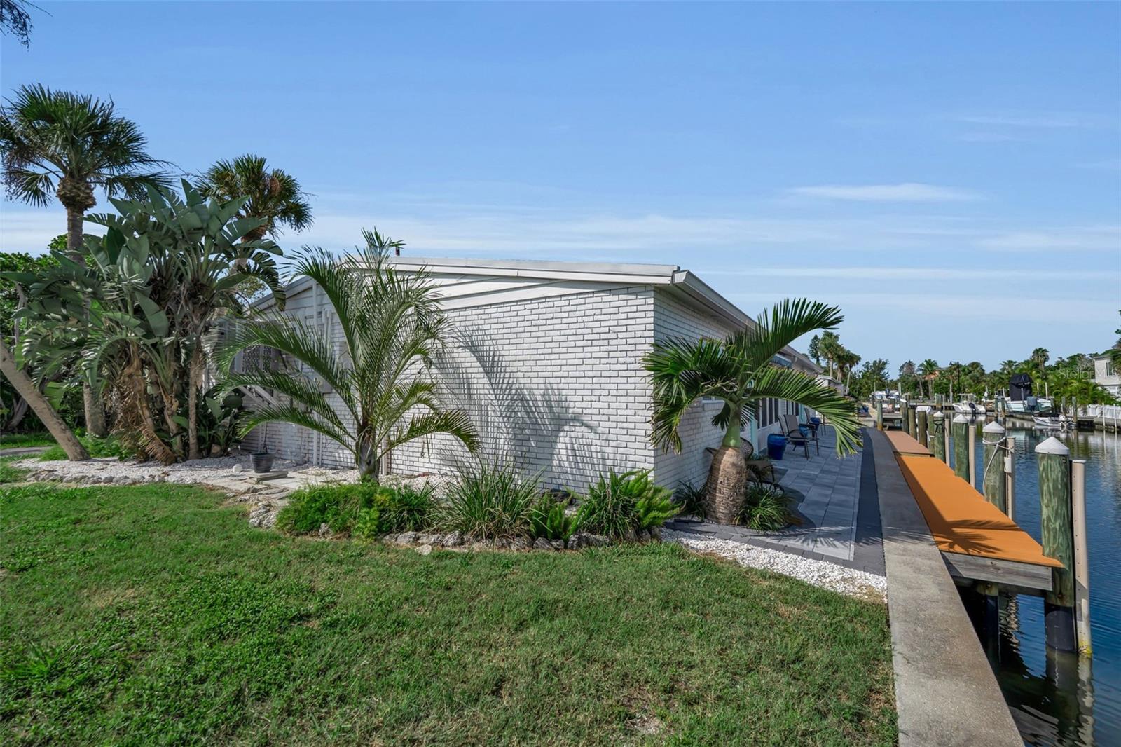 713 Saint Judes Dr S #2 Property Photo 34