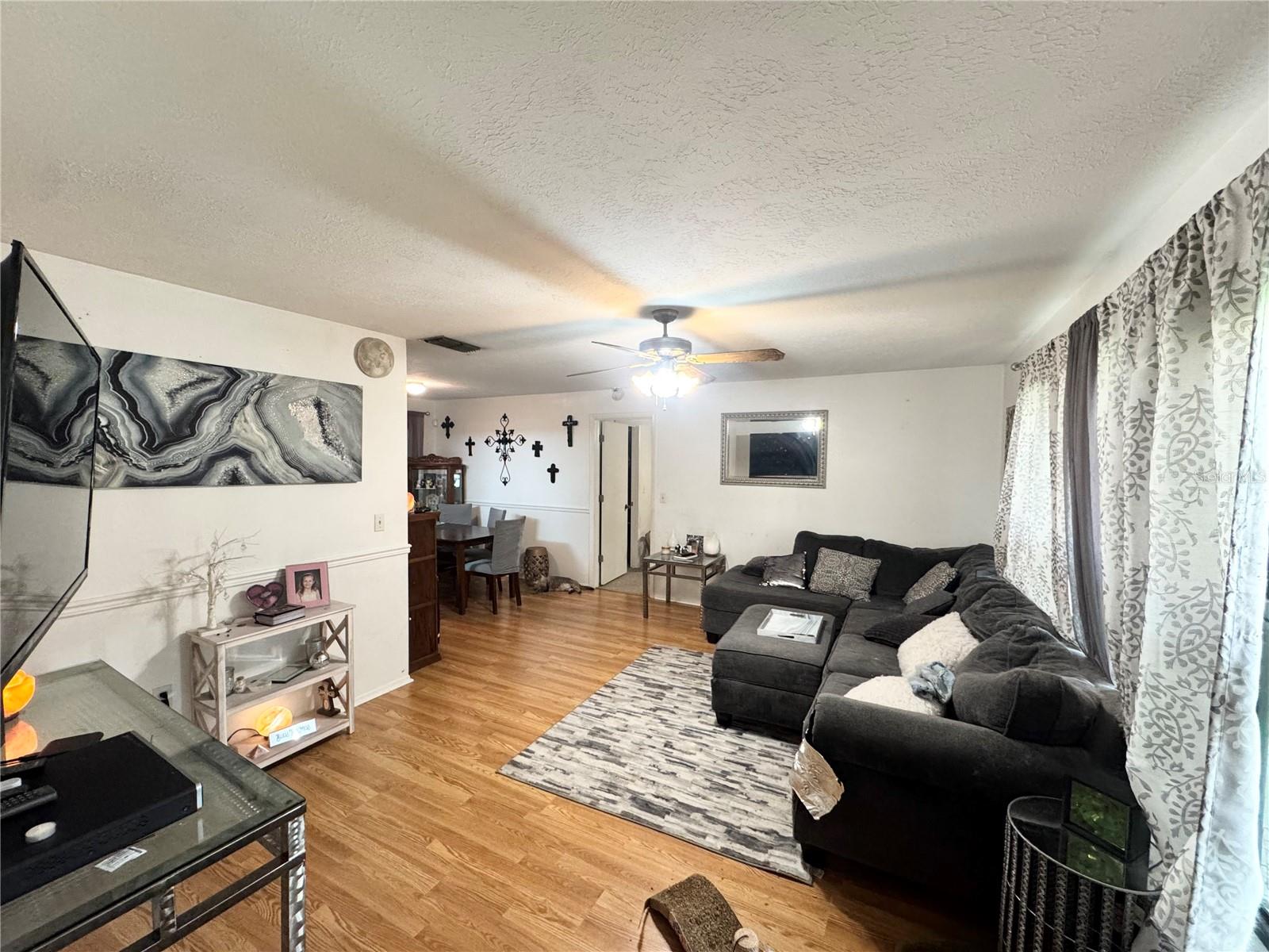 2558 Wood Oak Drive Property Photo 6