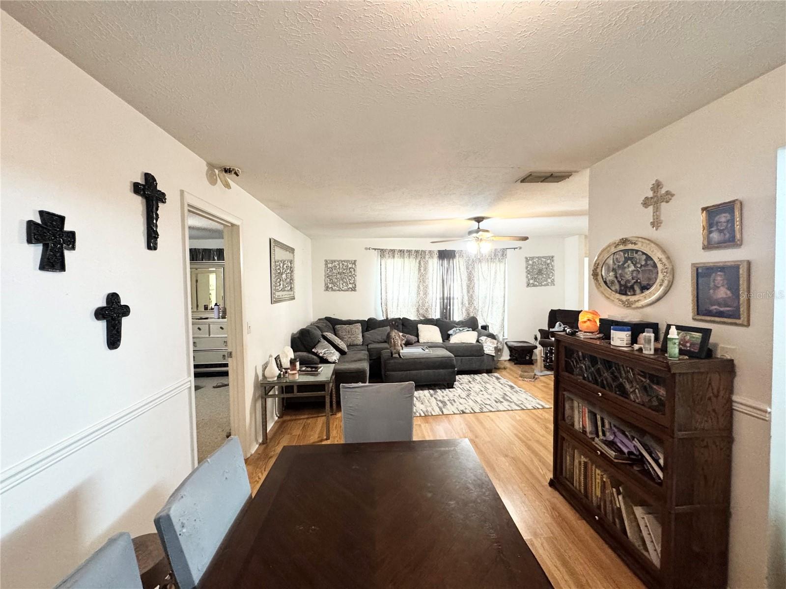 2558 Wood Oak Drive Property Photo 8