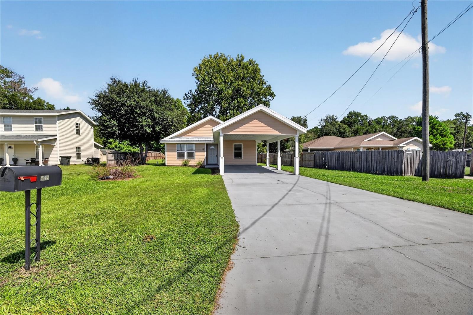 A4703626 Property Photo 3