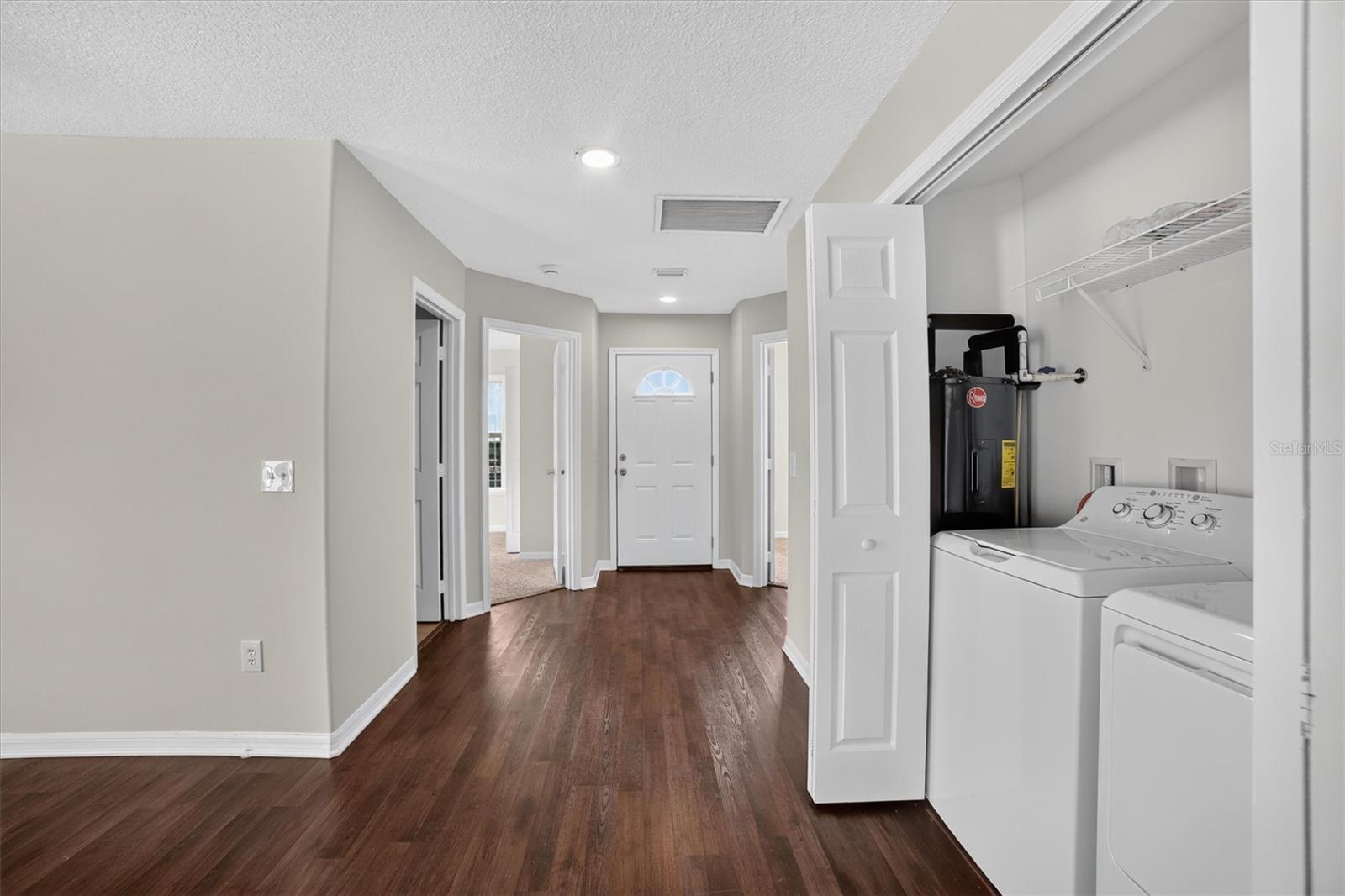 A4703626 Property Photo 6