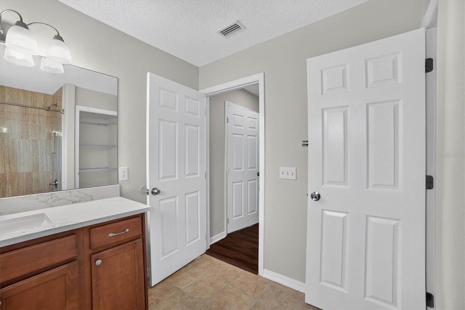 A4703626 Property Photo 25
