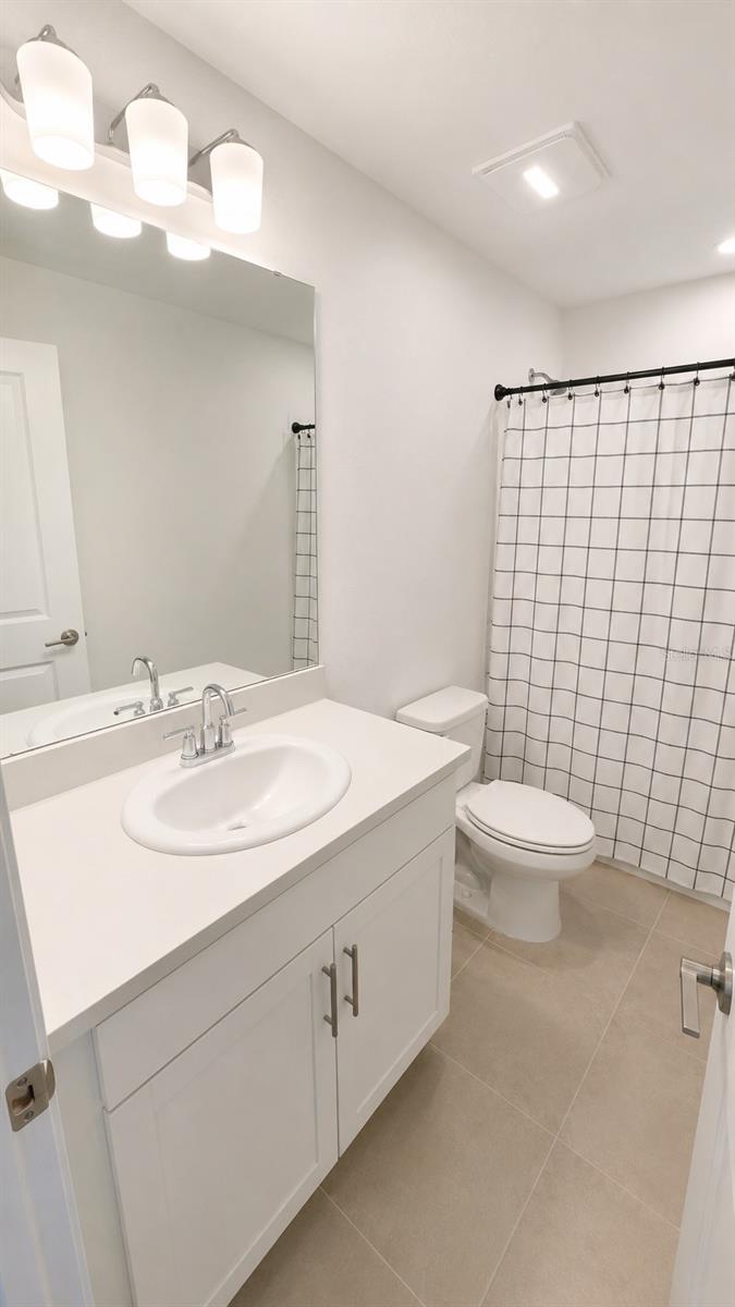 5698 Archipelago St Property Photo 24
