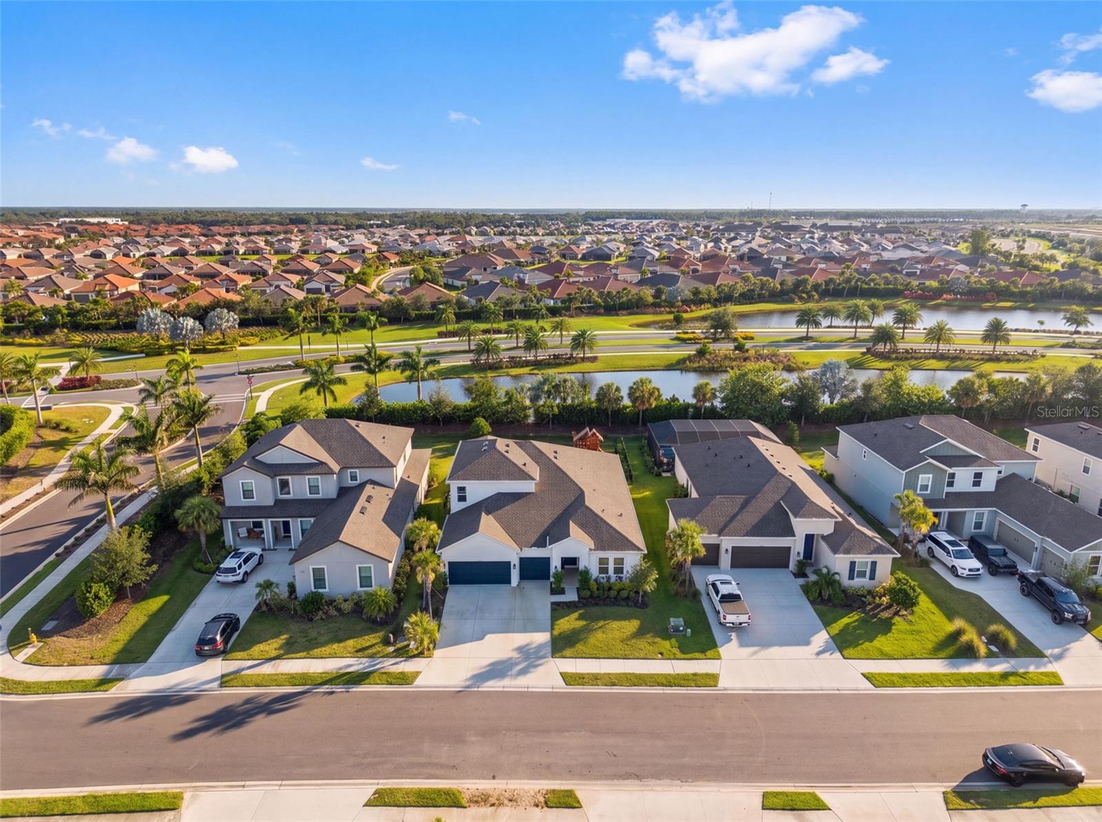 16552 Star Grass Cir Property Photo 3