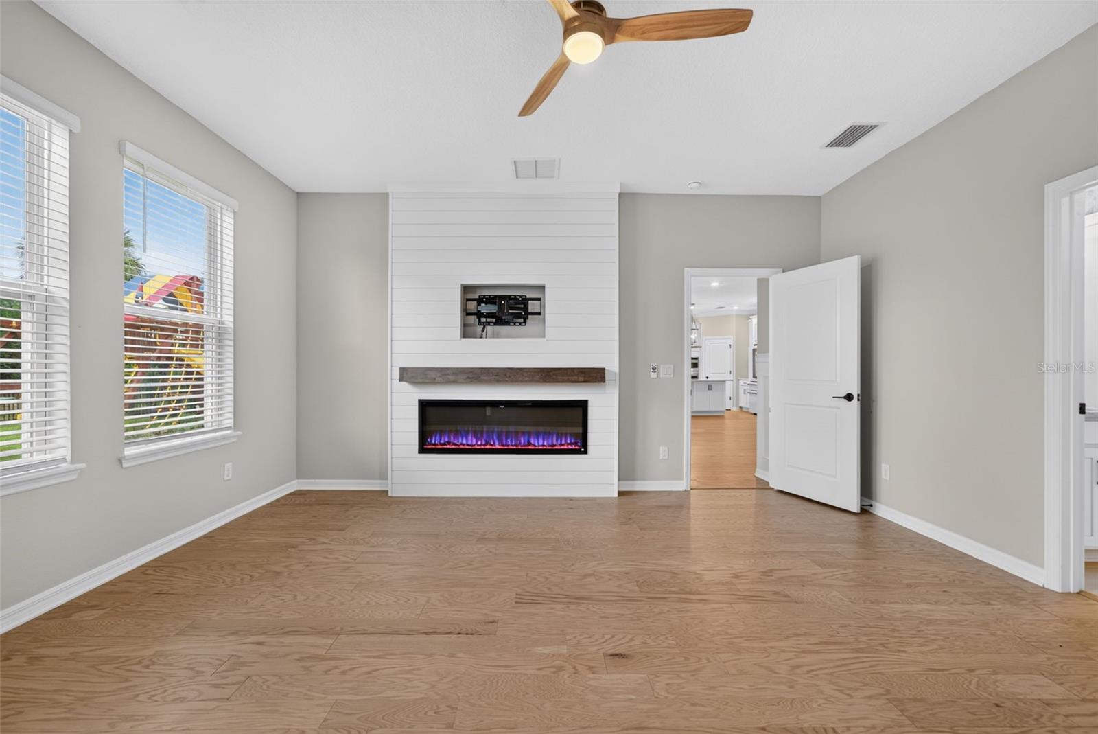 16552 Star Grass Cir Property Photo 56