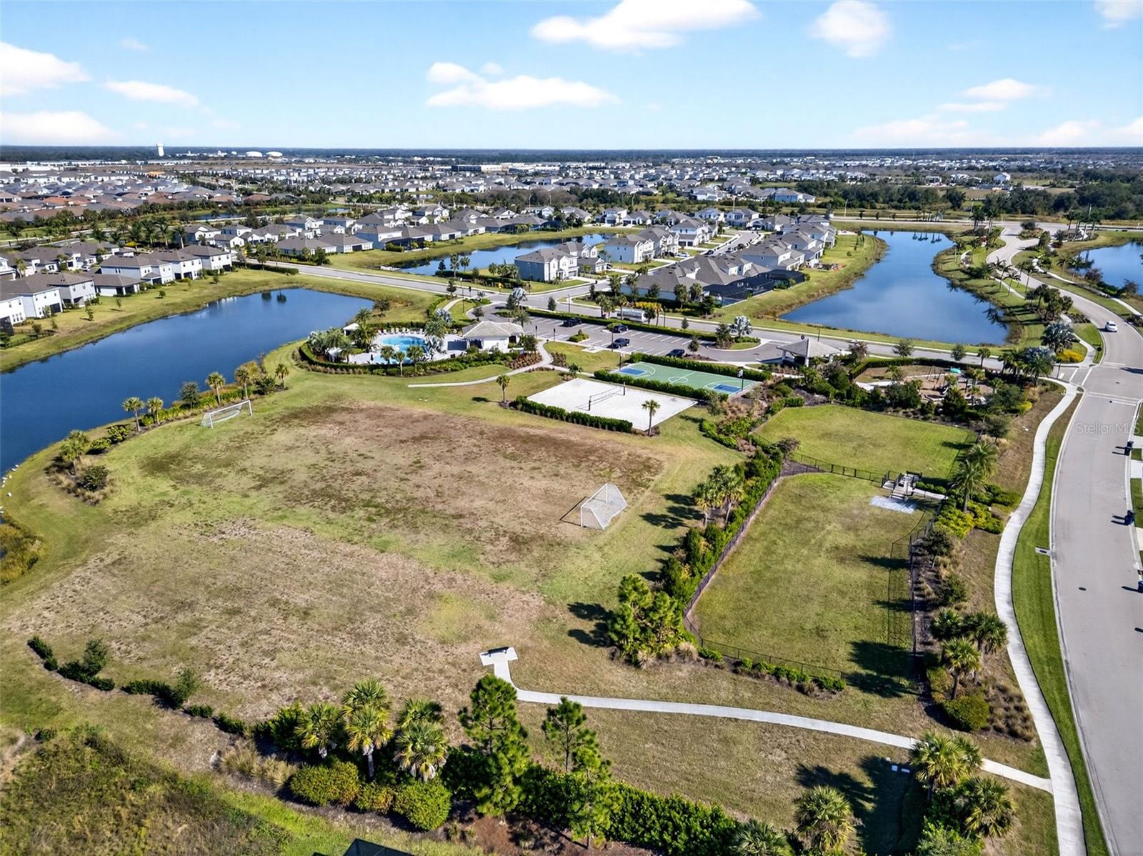 16552 Star Grass Cir Property Photo 88