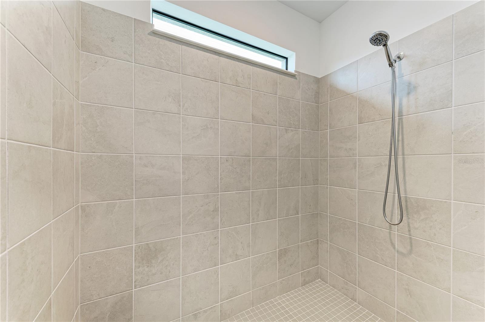 5212 Blue Crush St Property Photo 19