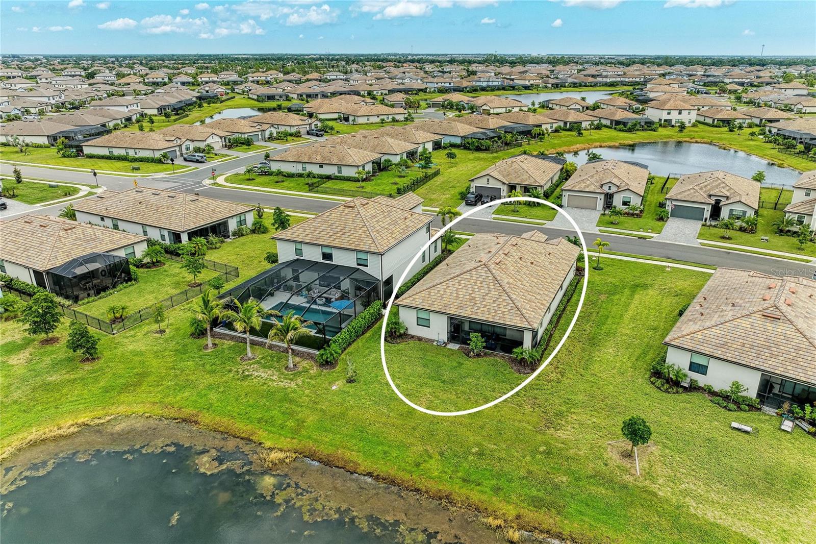 5212 Blue Crush St Property Photo 38