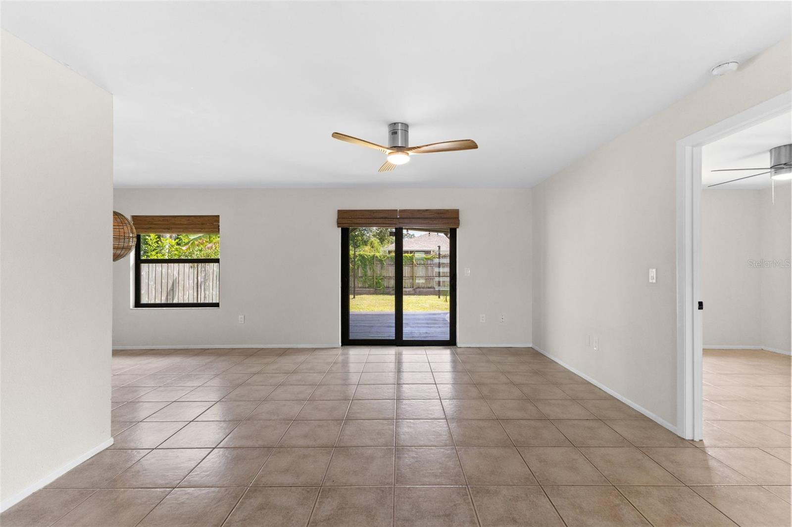 1840 Rita St Property Photo 9