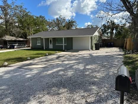 2404 52nd Ave Dr W Property Photo 2