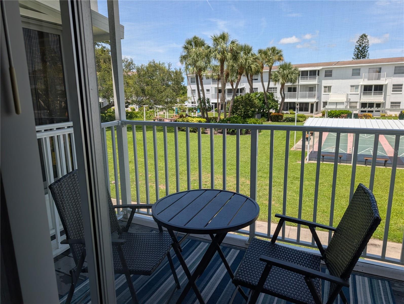 2321 Sunset Dr #h-25 Property Photo 17