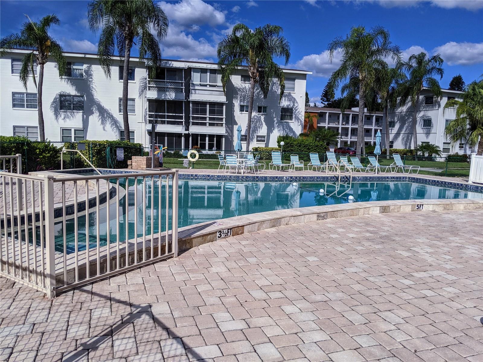 2321 Sunset Dr #h-25 Property Photo 21
