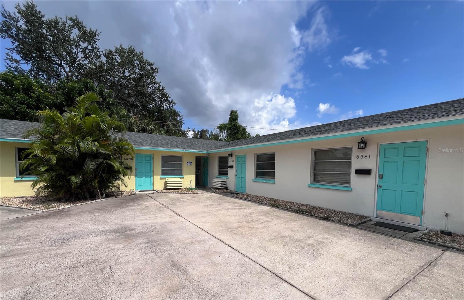6373 Gateway Ave Property Photo 1