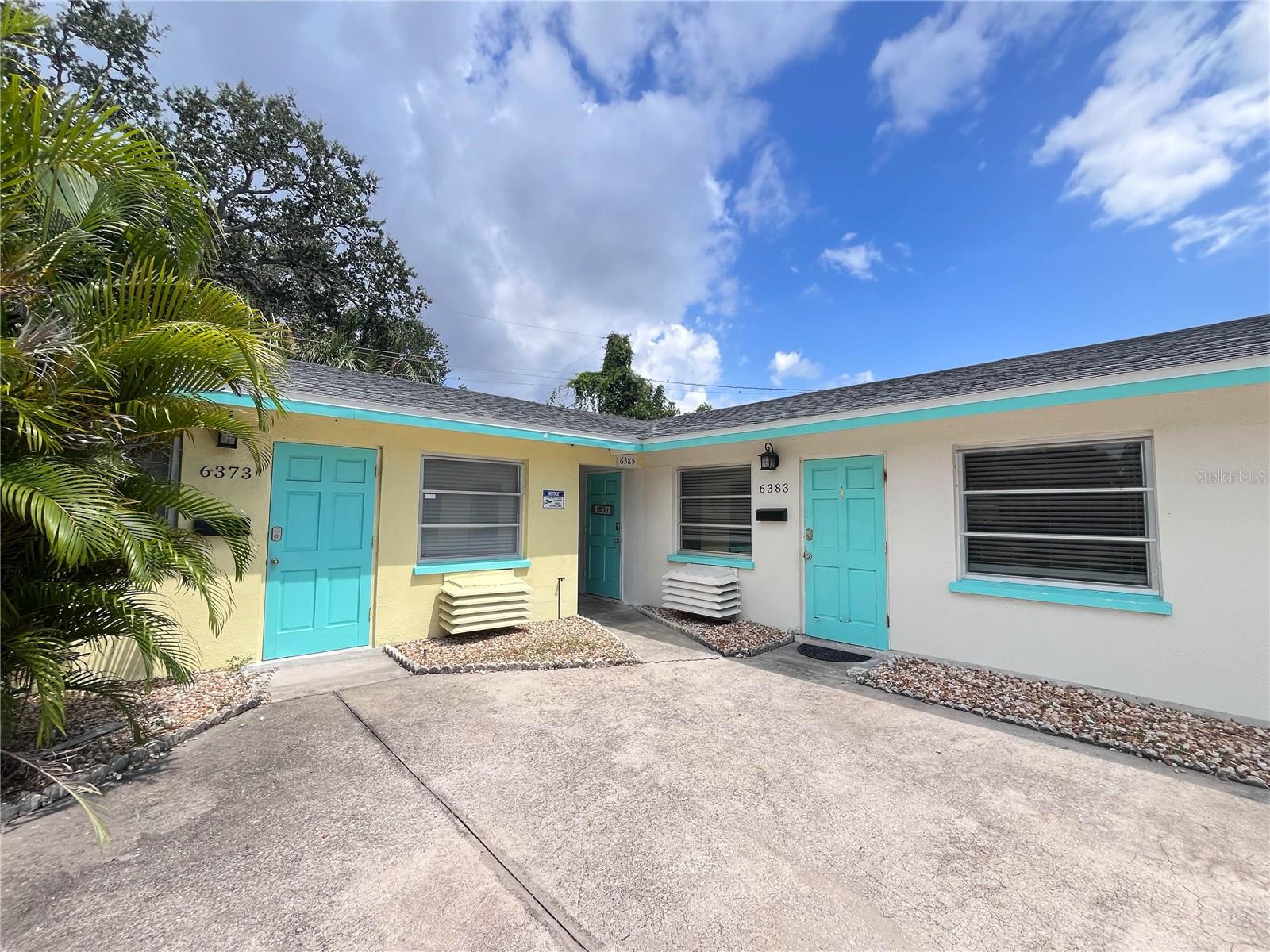 6373 Gateway Ave Property Photo 2