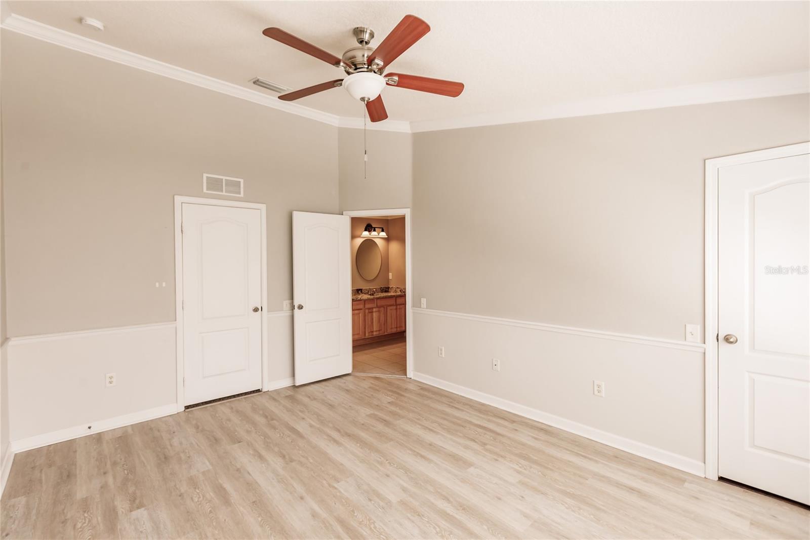 7220 83rd Dr E Property Photo 21
